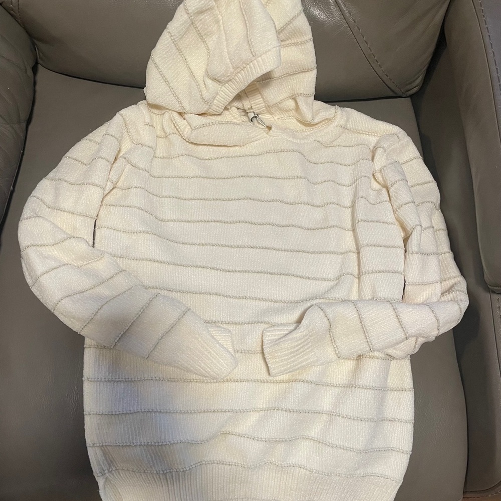 Cream and gold stitch sweater